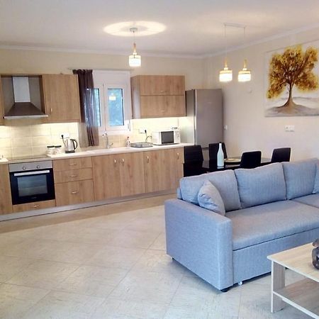 Aliveri Flat With Sea View ภายนอก รูปภาพ